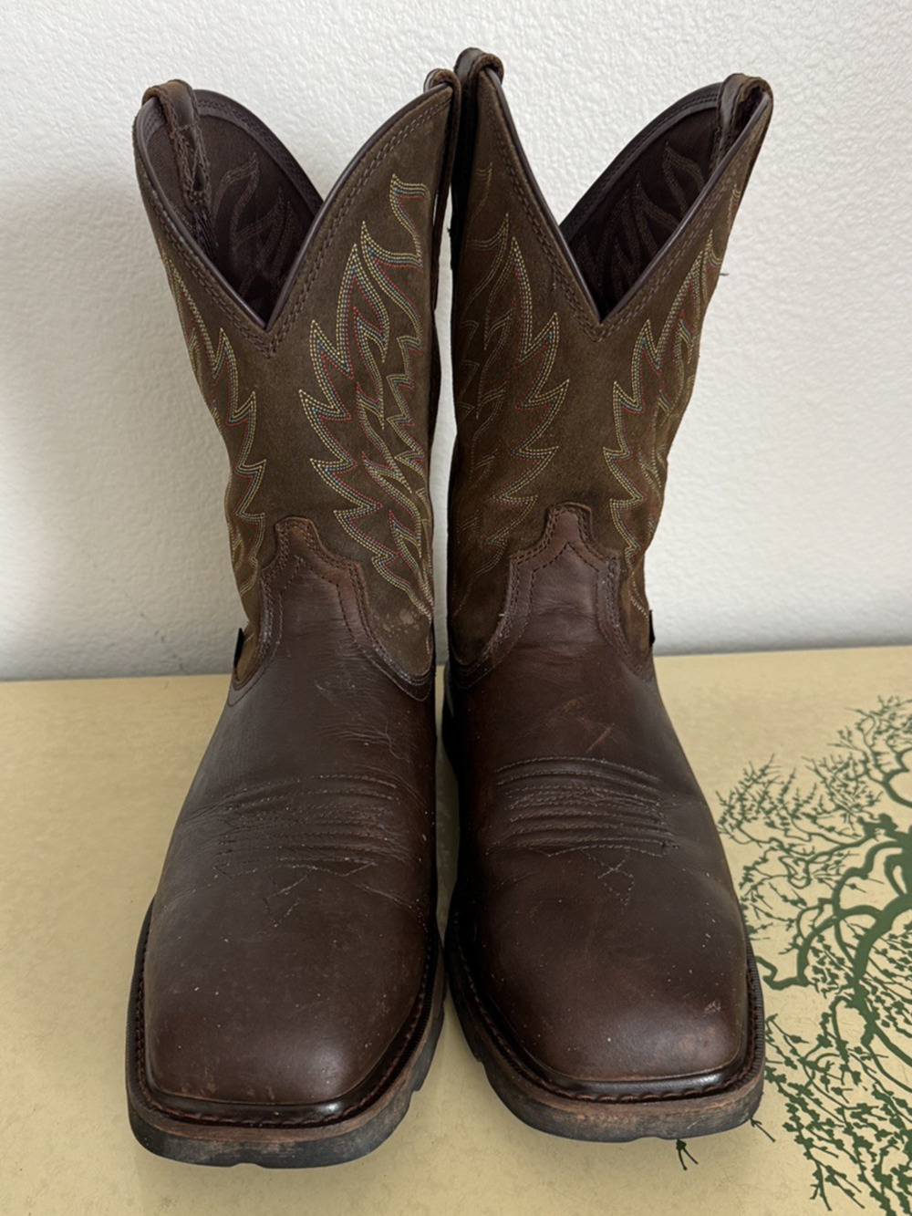 Gently Used Ariat Groundbreaker Square Steel Toe Brown Leather Embroidered 13EE